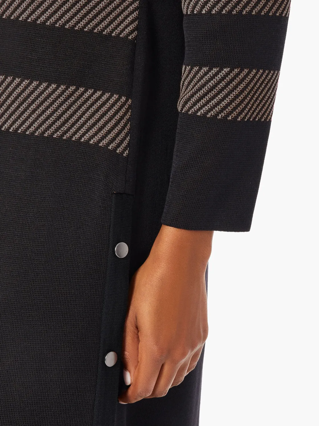 Misook Heritage Fit Side Button Detail Graphic Pattern Knit Duster* Jackets & Coats